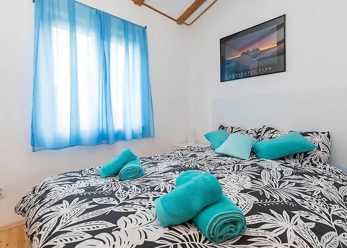 Gorgeous In With Wifi