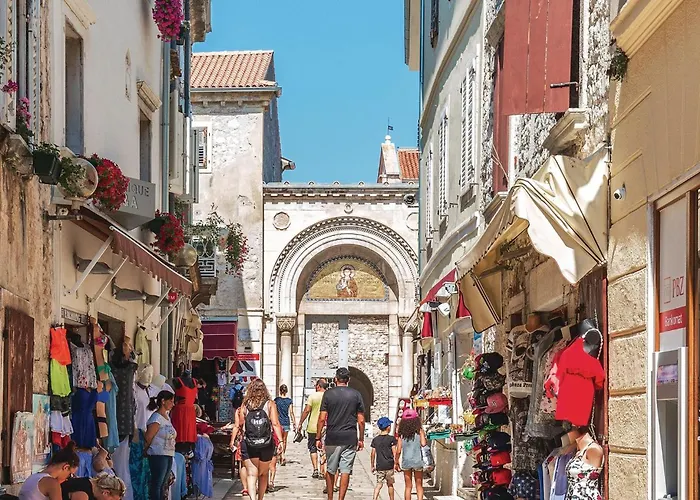 Nyaraló Gorgeous In With Wifi Poreč