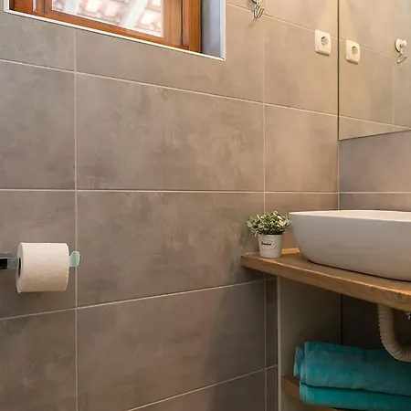 Gorgeous In With Wifi Semesterbostad *